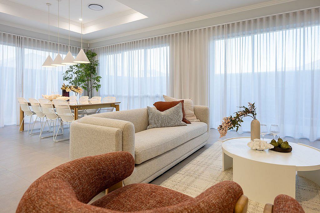 Del Rey Platinum SW Living and Dining