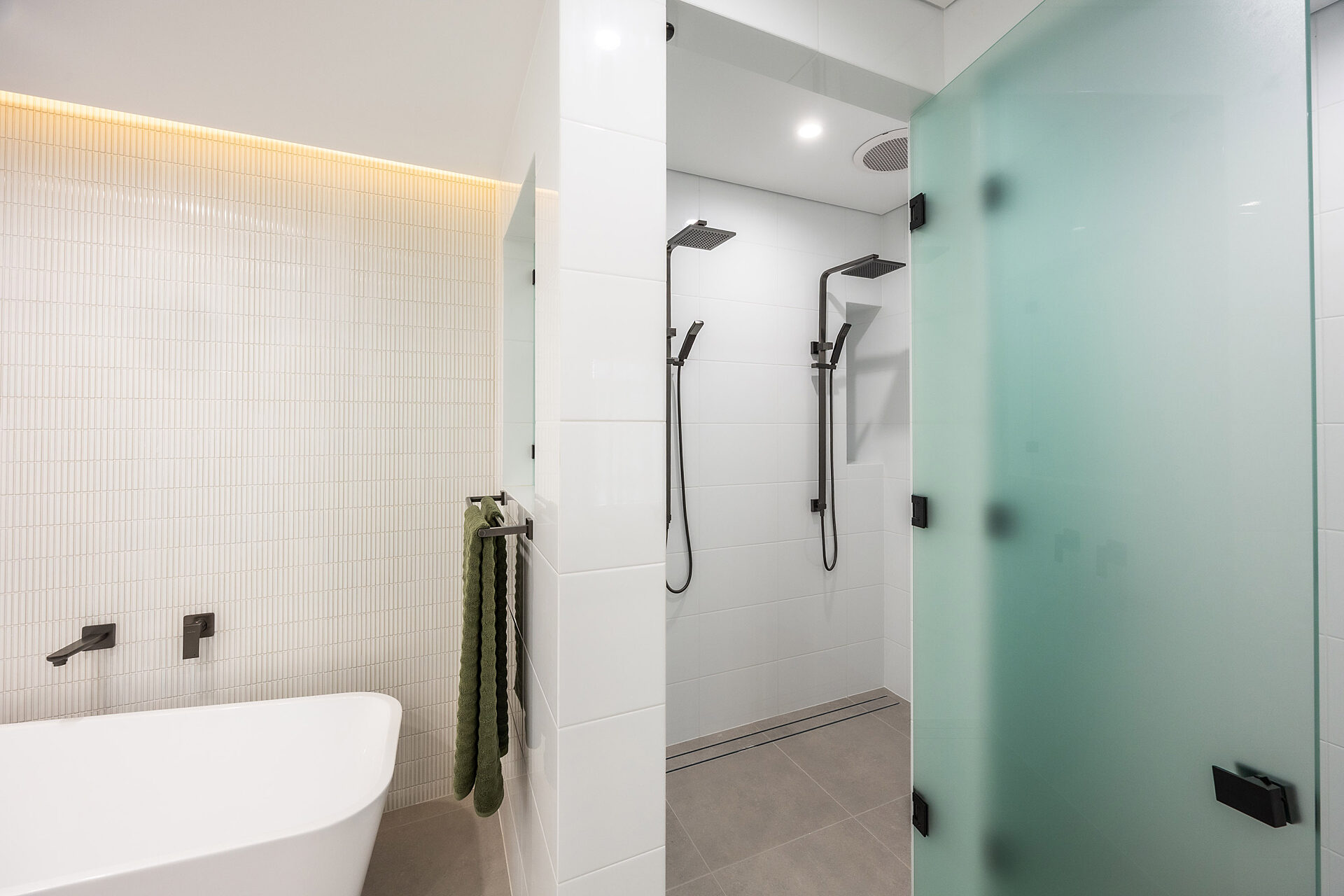 Ensuite Denver Home Group