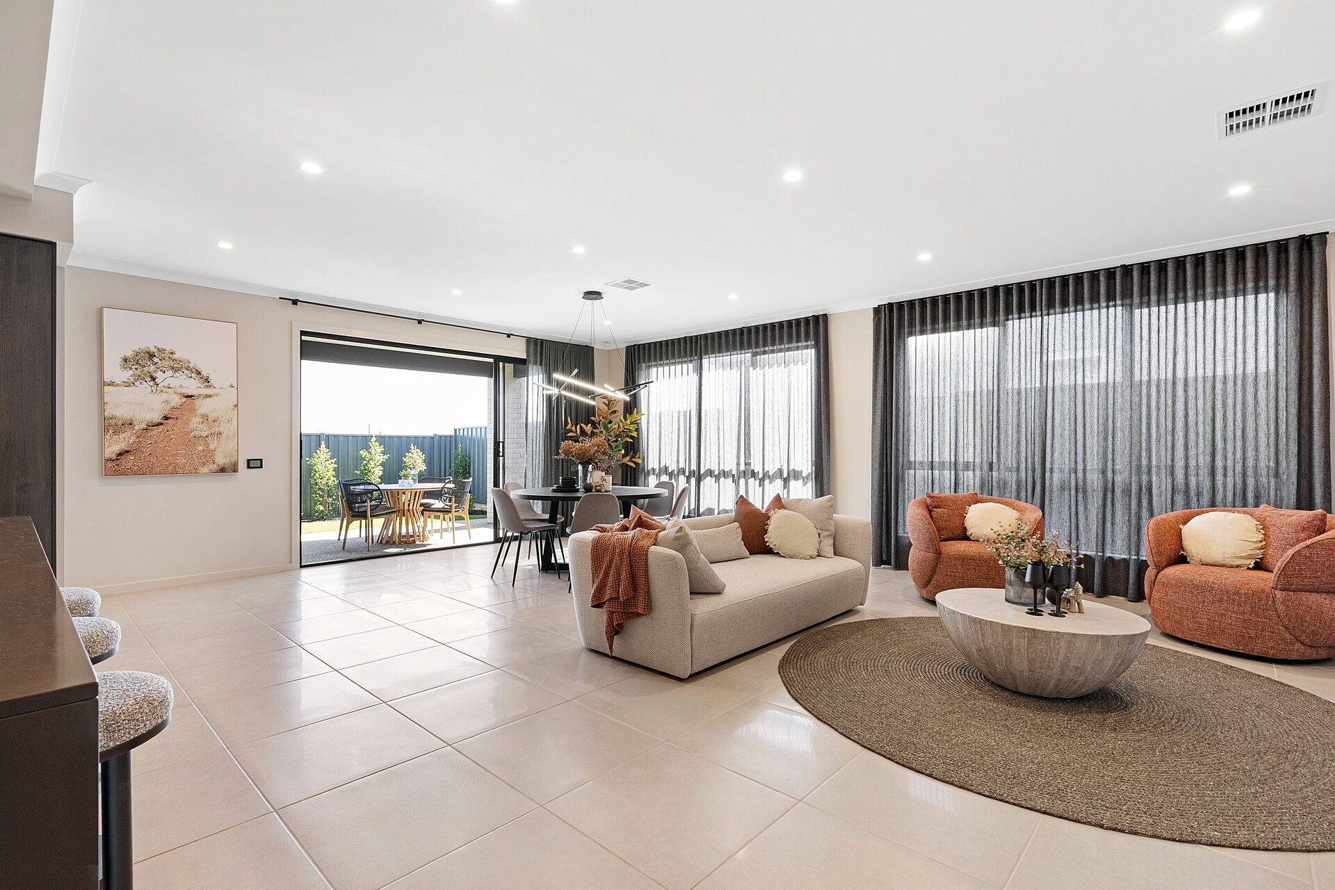 16 Perlino Boulevard Living Dining 3