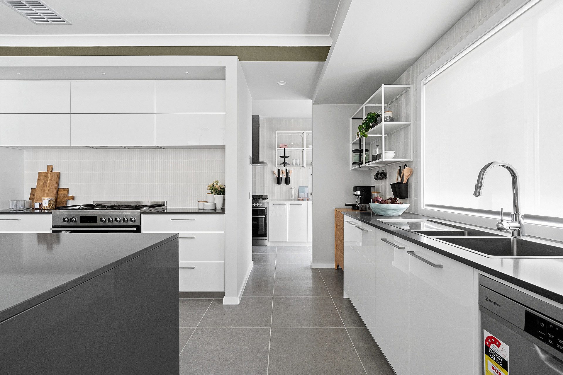 Kitchen 2 The Maine Clyde North