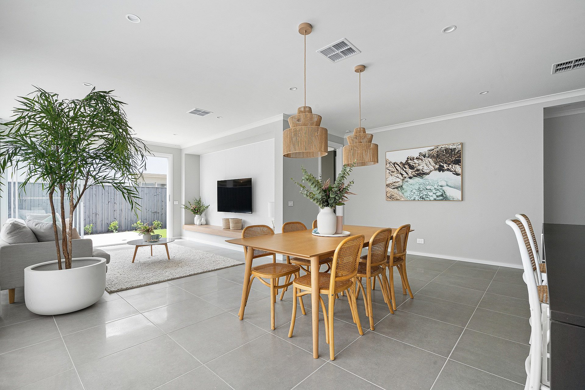 Living and Dining The Maine Clyde North