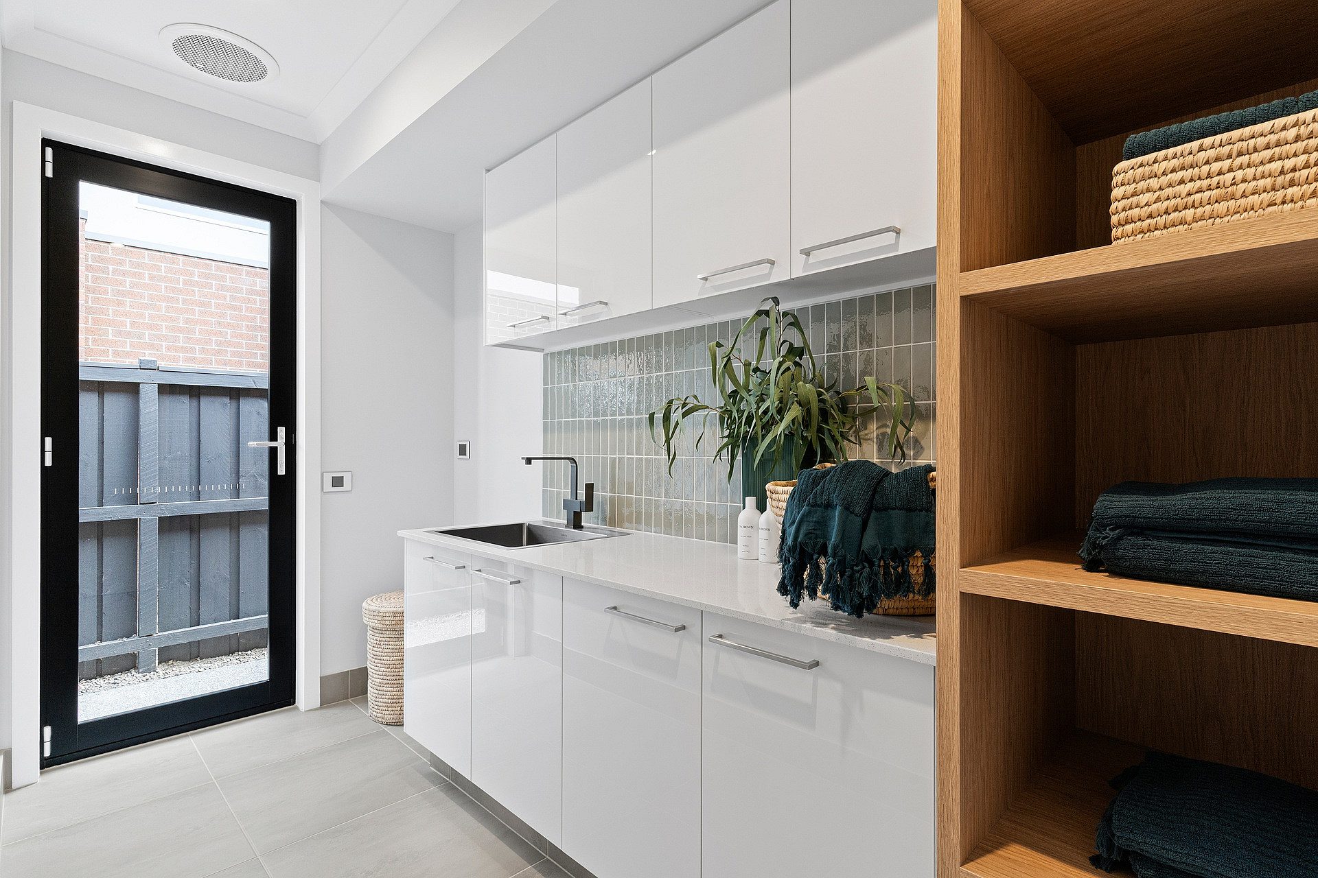 Laundry The Modena 30 Tarneit