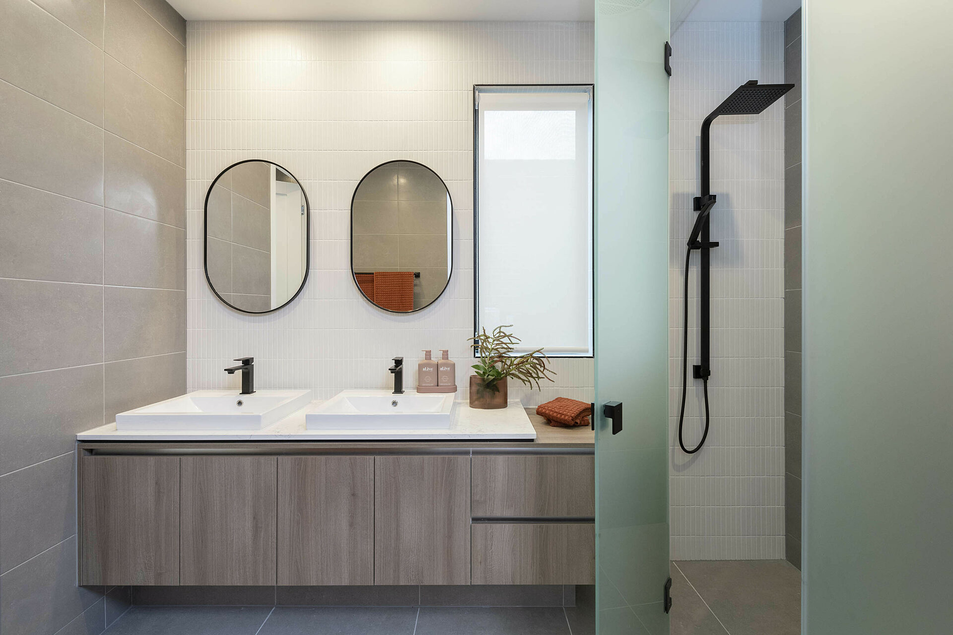 Ensuite Phoenix Home Group