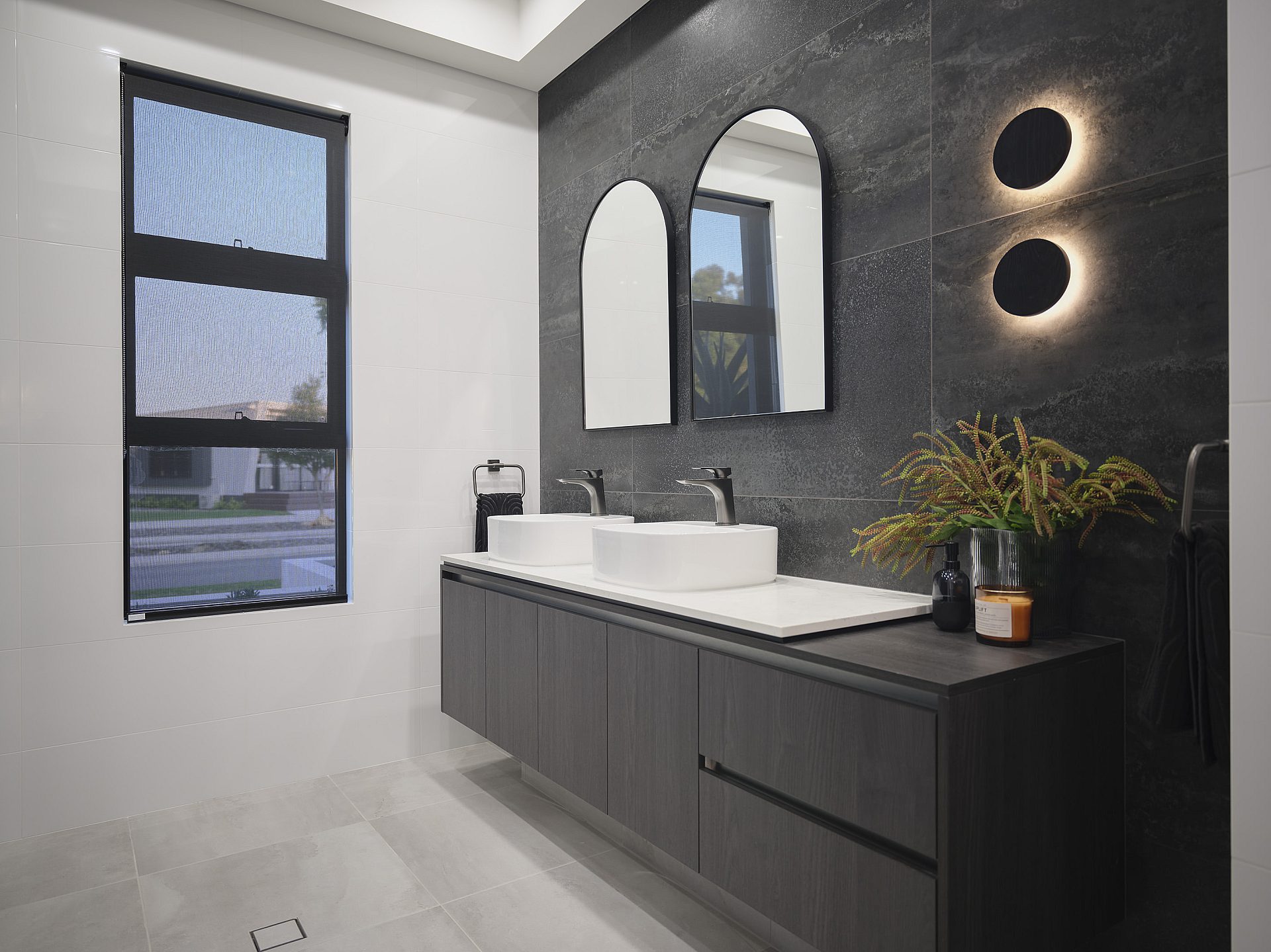 Cambridge Platinum Ensuite