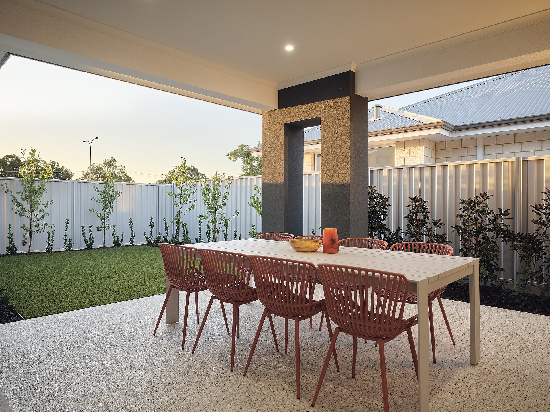 Alfresco Hamilton Platinum