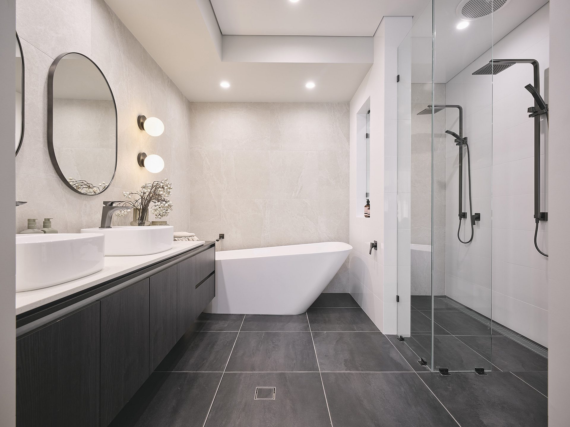 Ensuite Hamilton Platinum
