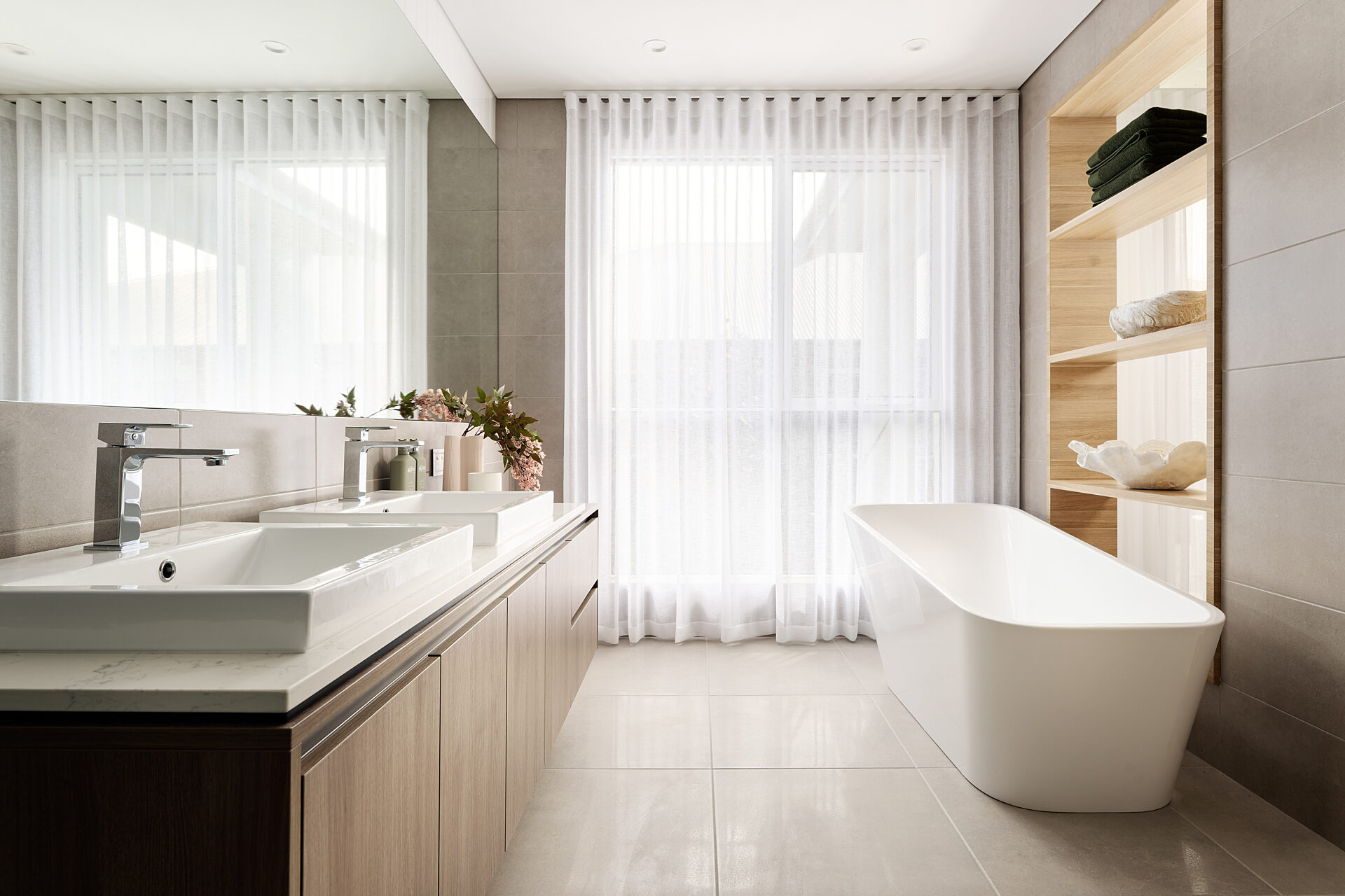 Ensuite Del Ray Home Group