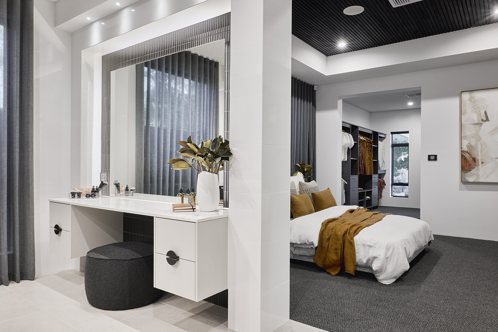 Ensuite St Andrews Home Group