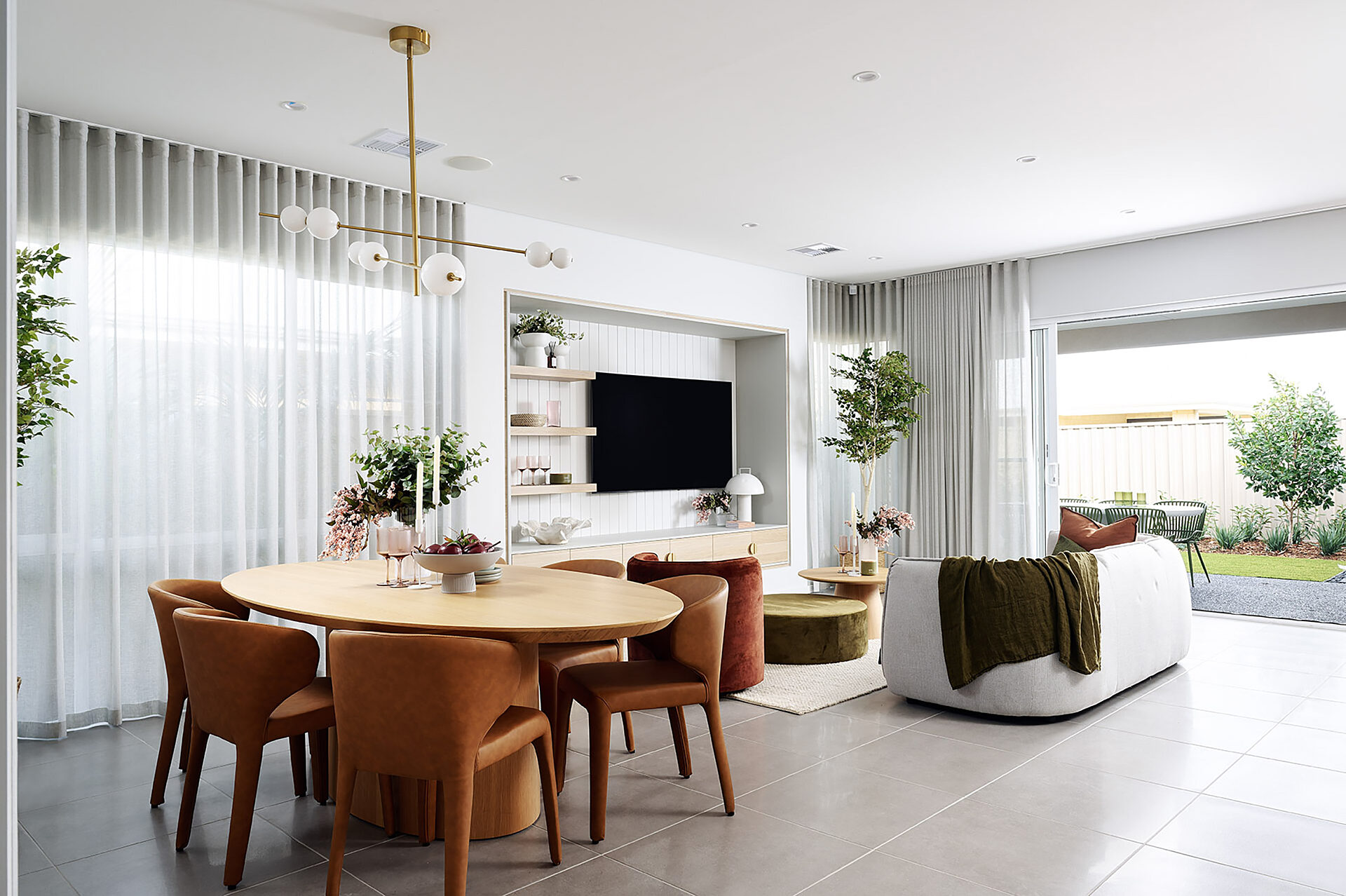 Living Dining2