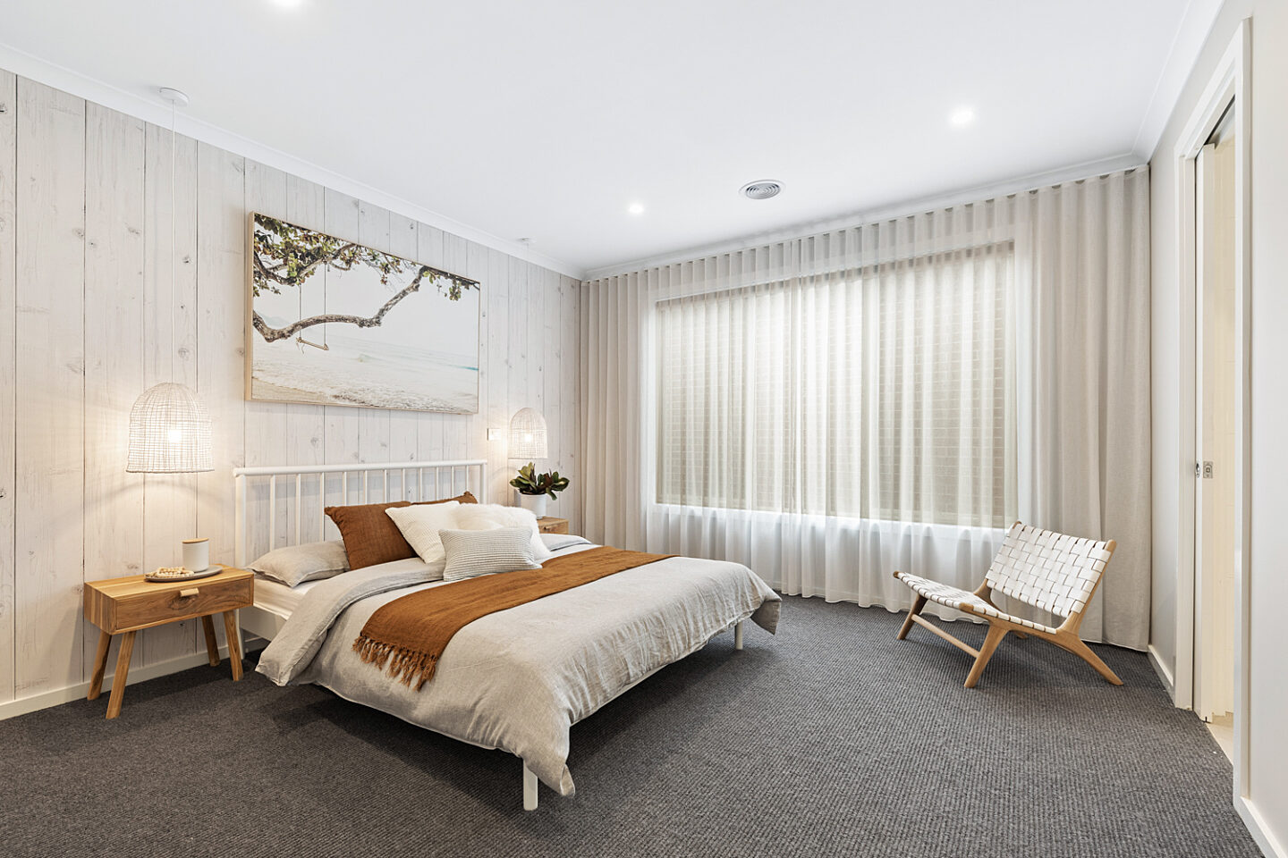 2590 Ceiling Inclusion Home Group